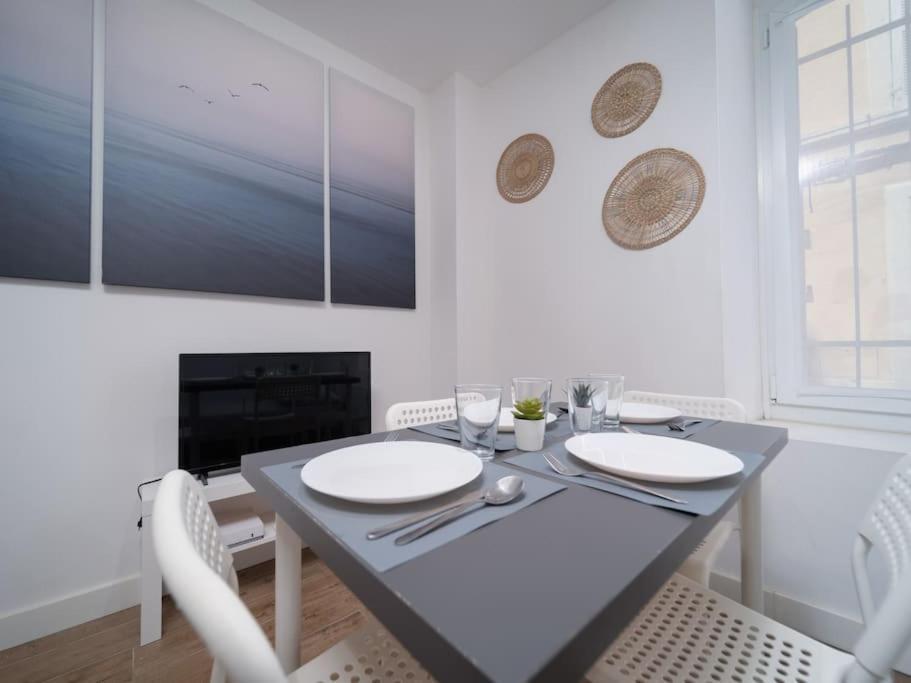 Appartement Tout Equipe Au Coeur Du Panier Vieux Port Marseille Eksteriør billede